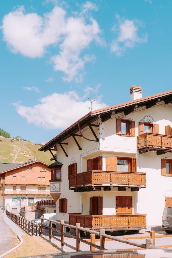 Residence L'Arcobi Livigno Exterior photo